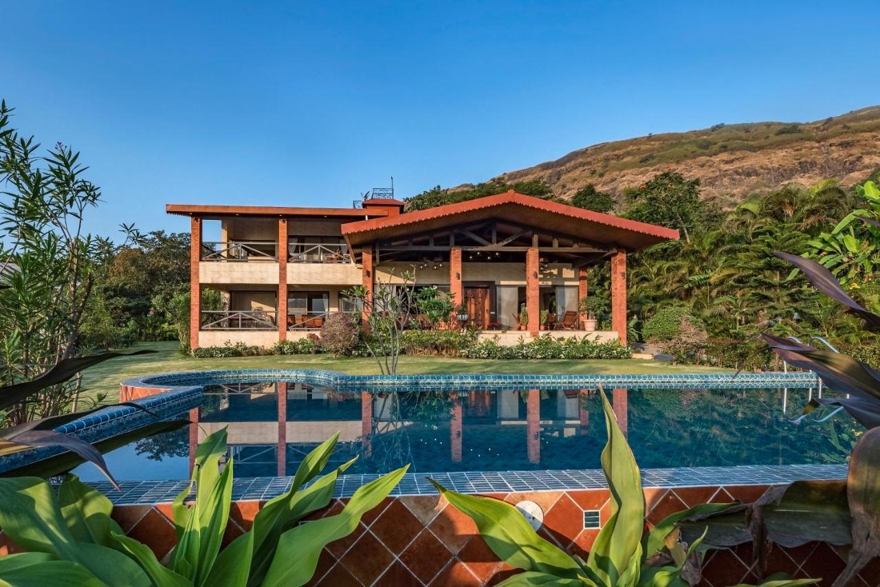 Saffronstays Althea - 4 Brd Veg Only Villa In Pawna With Jacuzzi In Every Room 로나발라 외부 사진