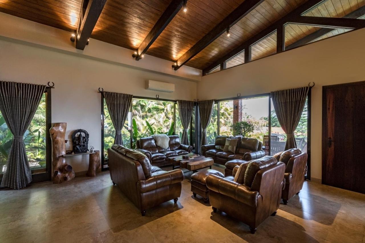 Saffronstays Althea - 4 Brd Veg Only Villa In Pawna With Jacuzzi In Every Room 로나발라 외부 사진